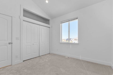 Tiny photo for 572 W 500 N, Mapleton, UT 84664 (MLS # 2120833)