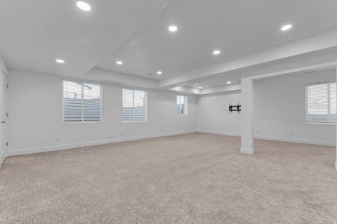 Tiny photo for 572 W 500 N, Mapleton, UT 84664 (MLS # 2120833)