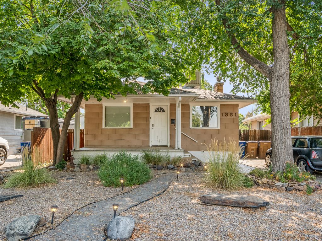 Photo of 1361 S ROBERTA ST, Salt Lake City, UT 84115 (MLS # 2172898)