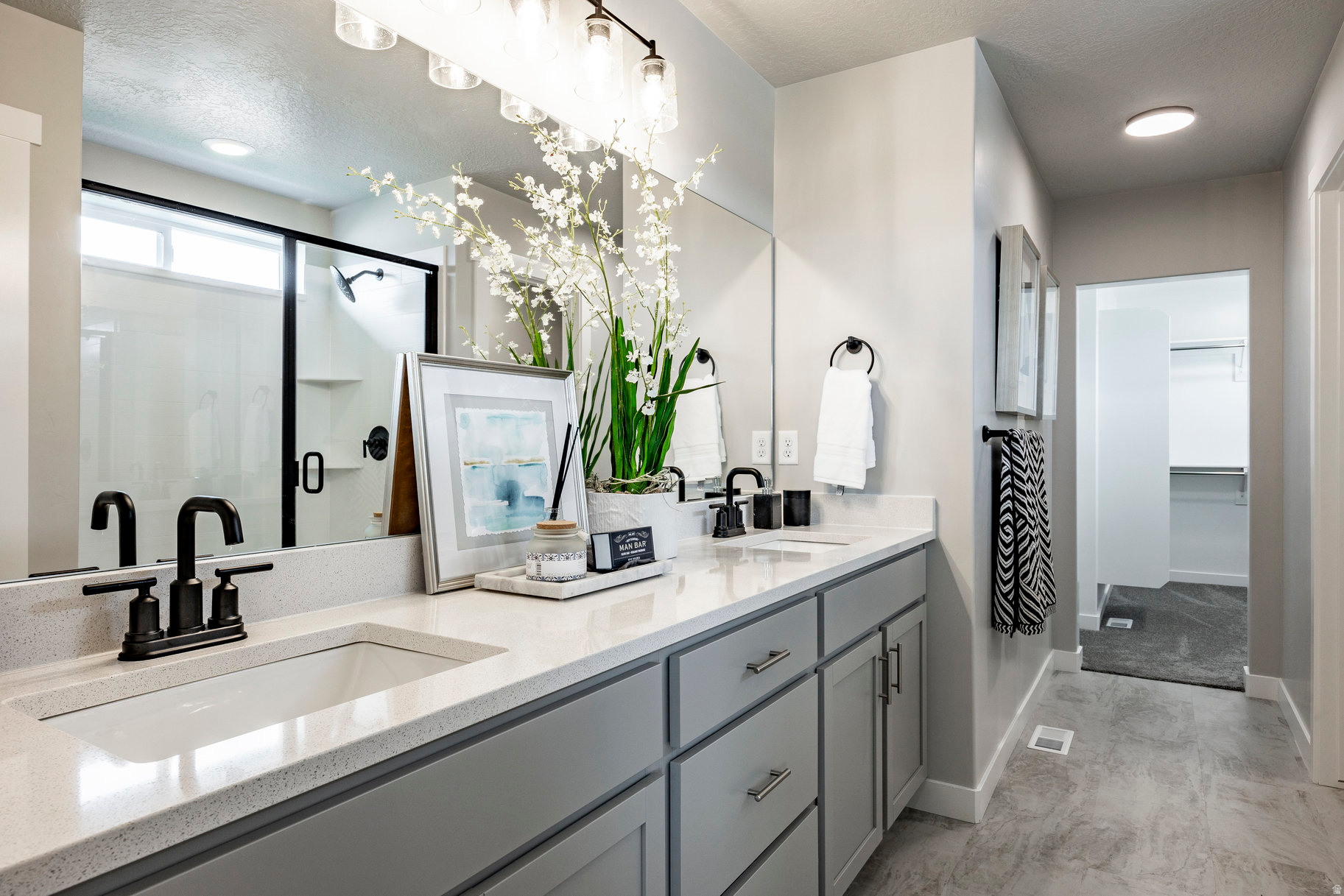 FRANCIS COMMONS - Residential