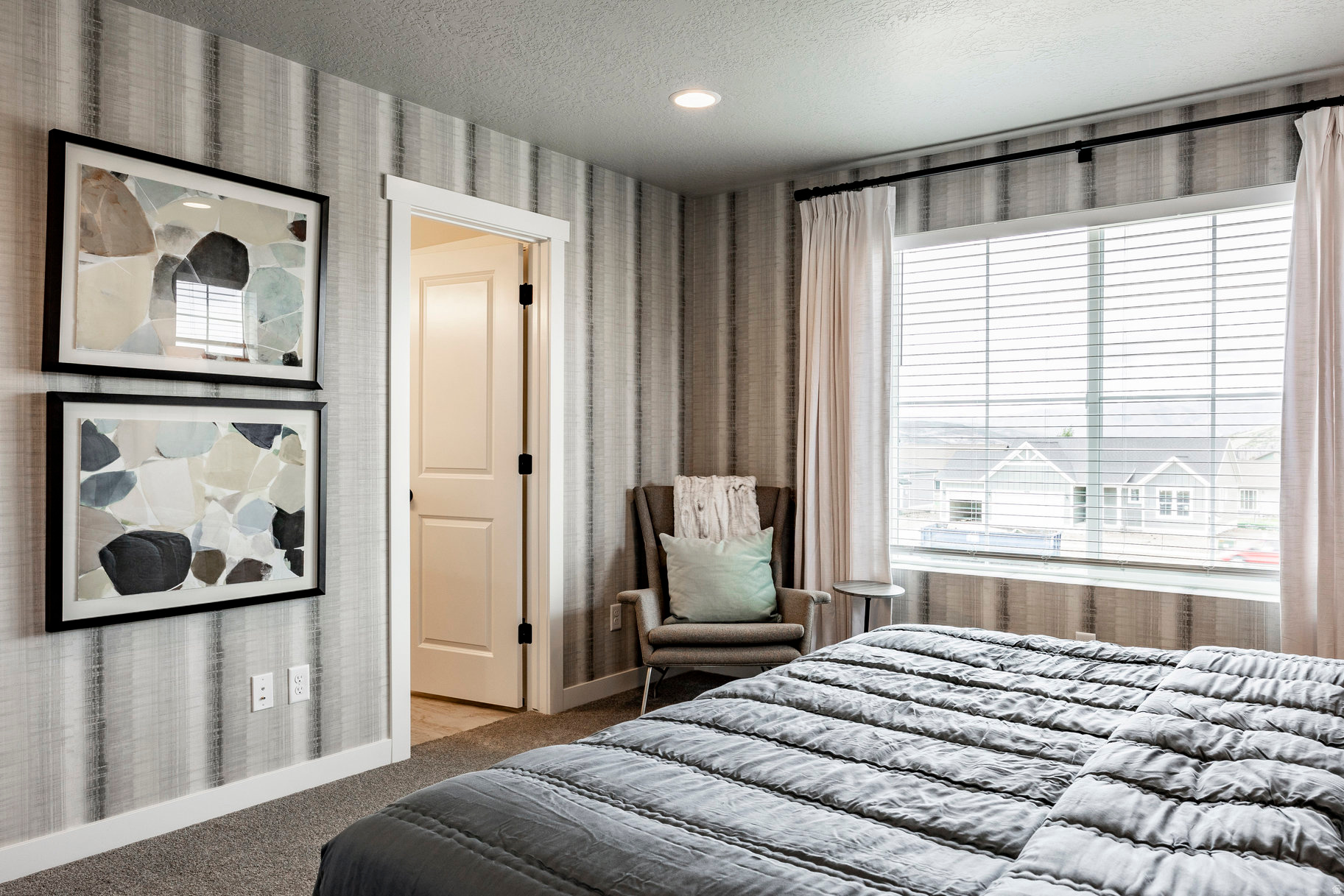 FRANCIS COMMONS - Residential