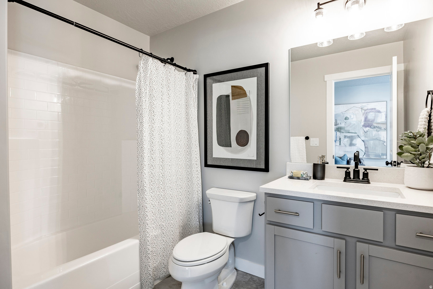 FRANCIS COMMONS - Residential