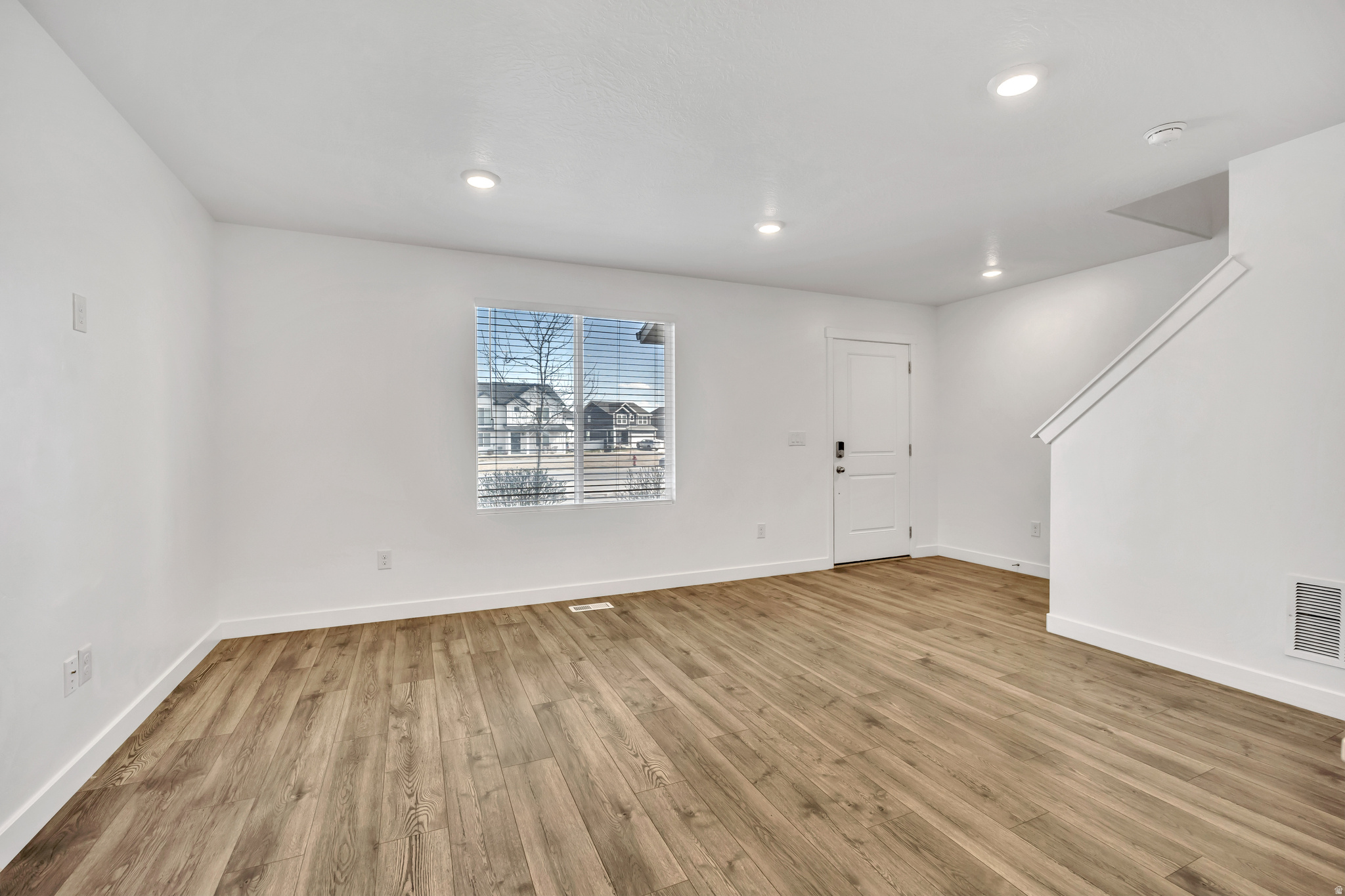 COLD SPRING RANCH - Residential