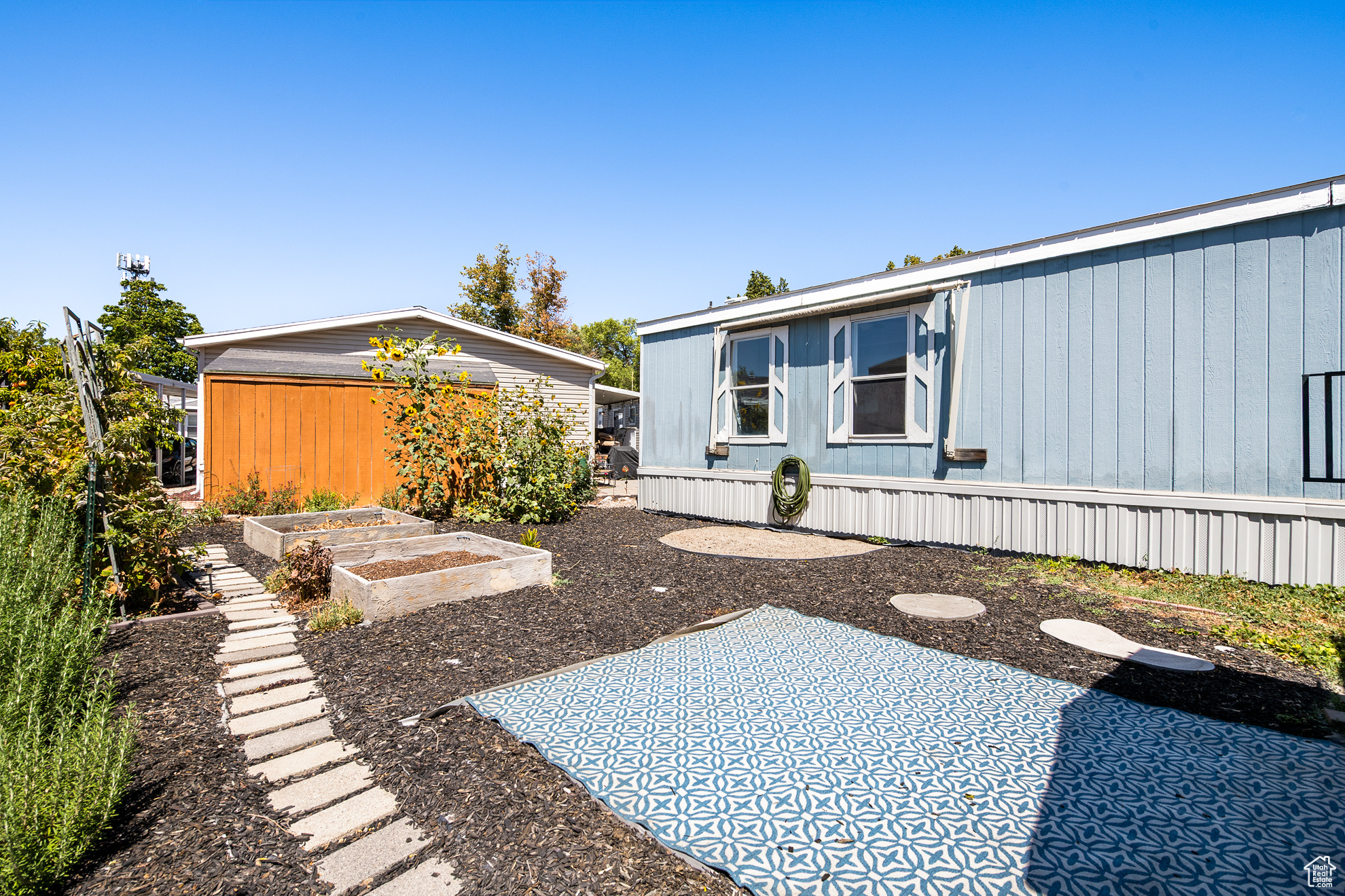 COTTONWOOD COVES - Residential