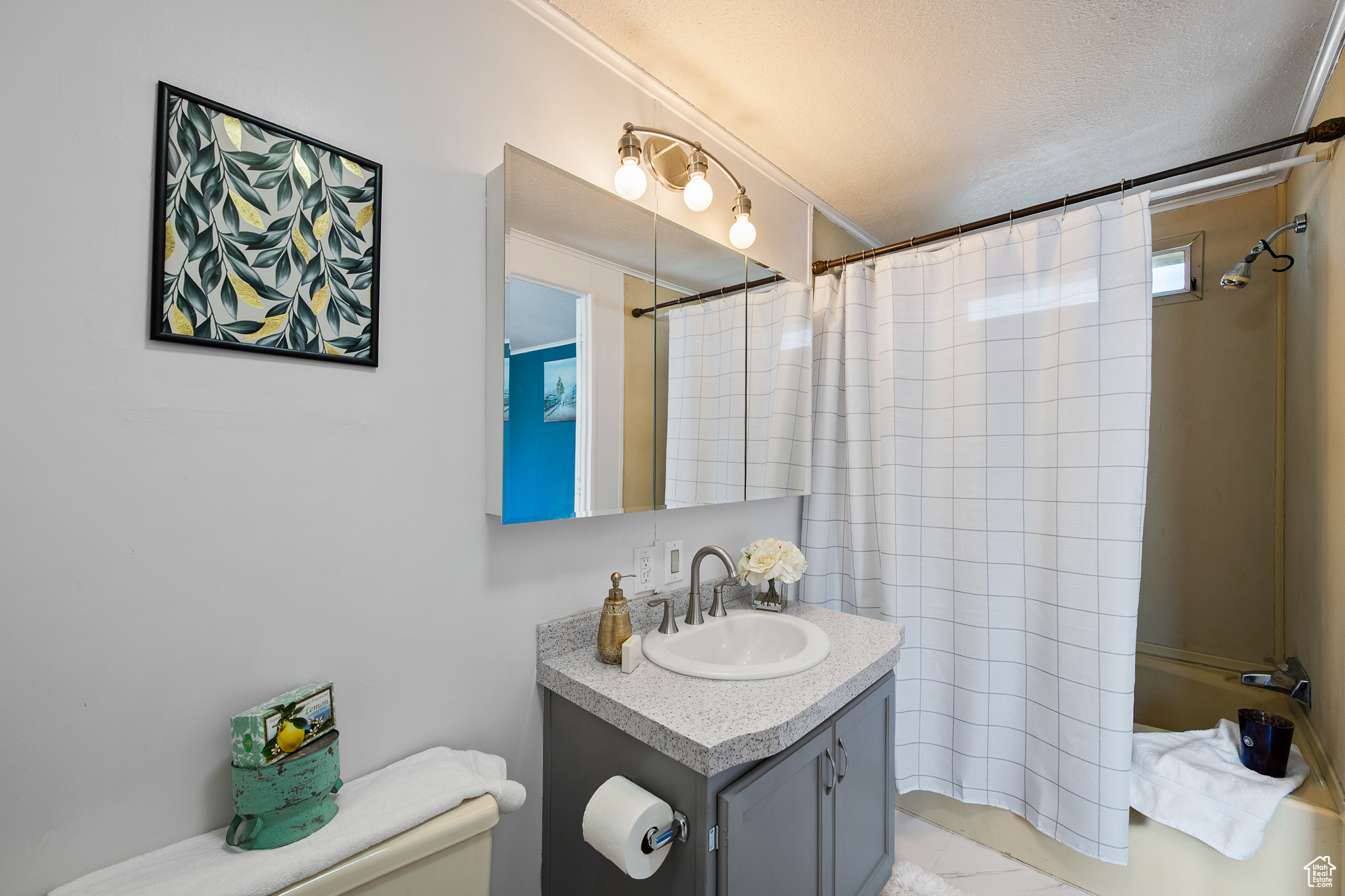 COTTONWOOD COVES - Residential