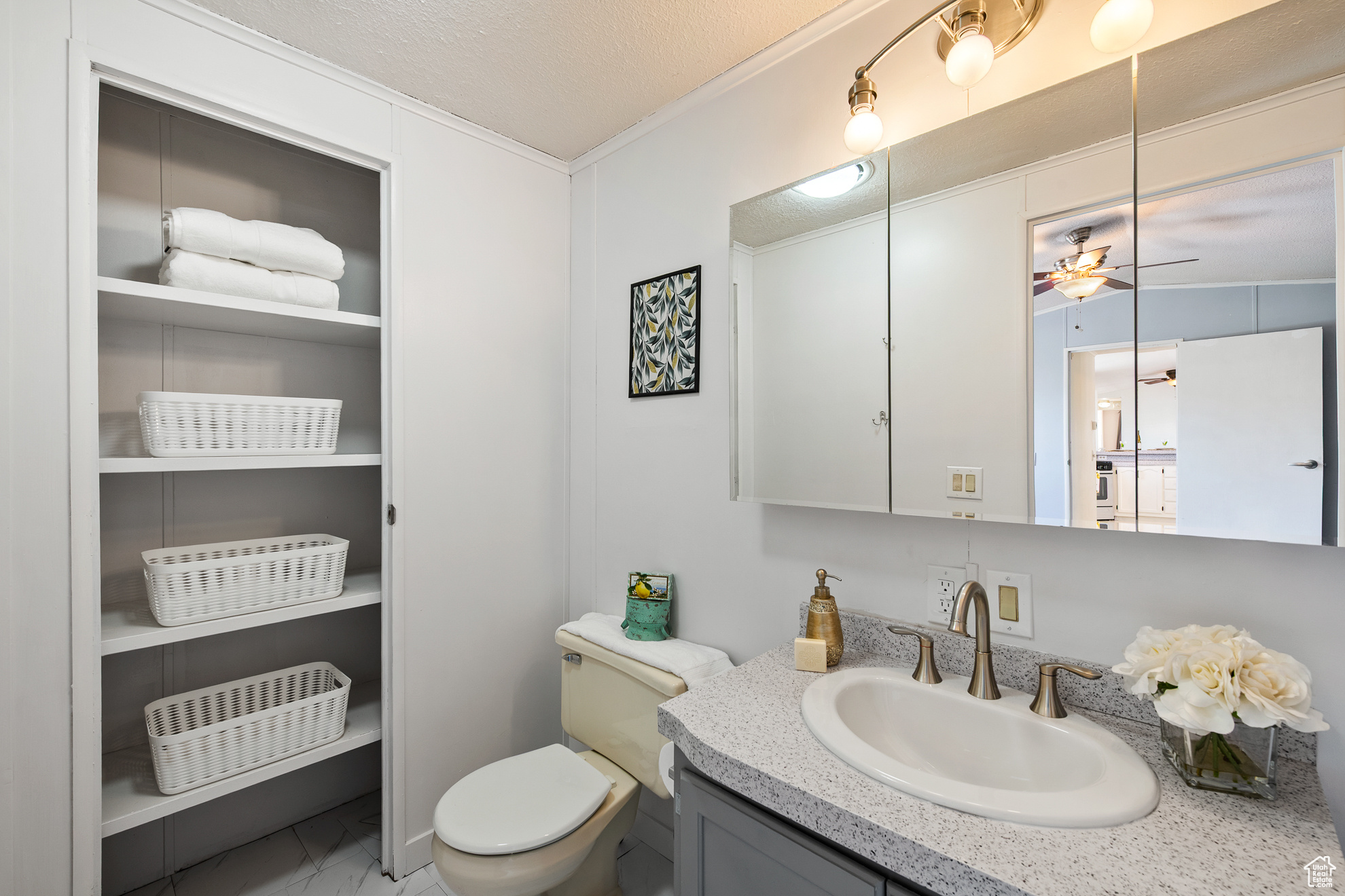 COTTONWOOD COVES - Residential