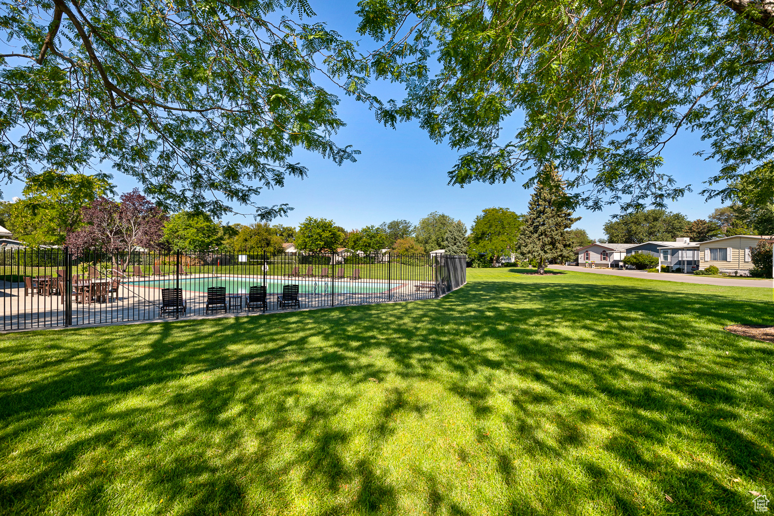 COTTONWOOD COVES - Residential