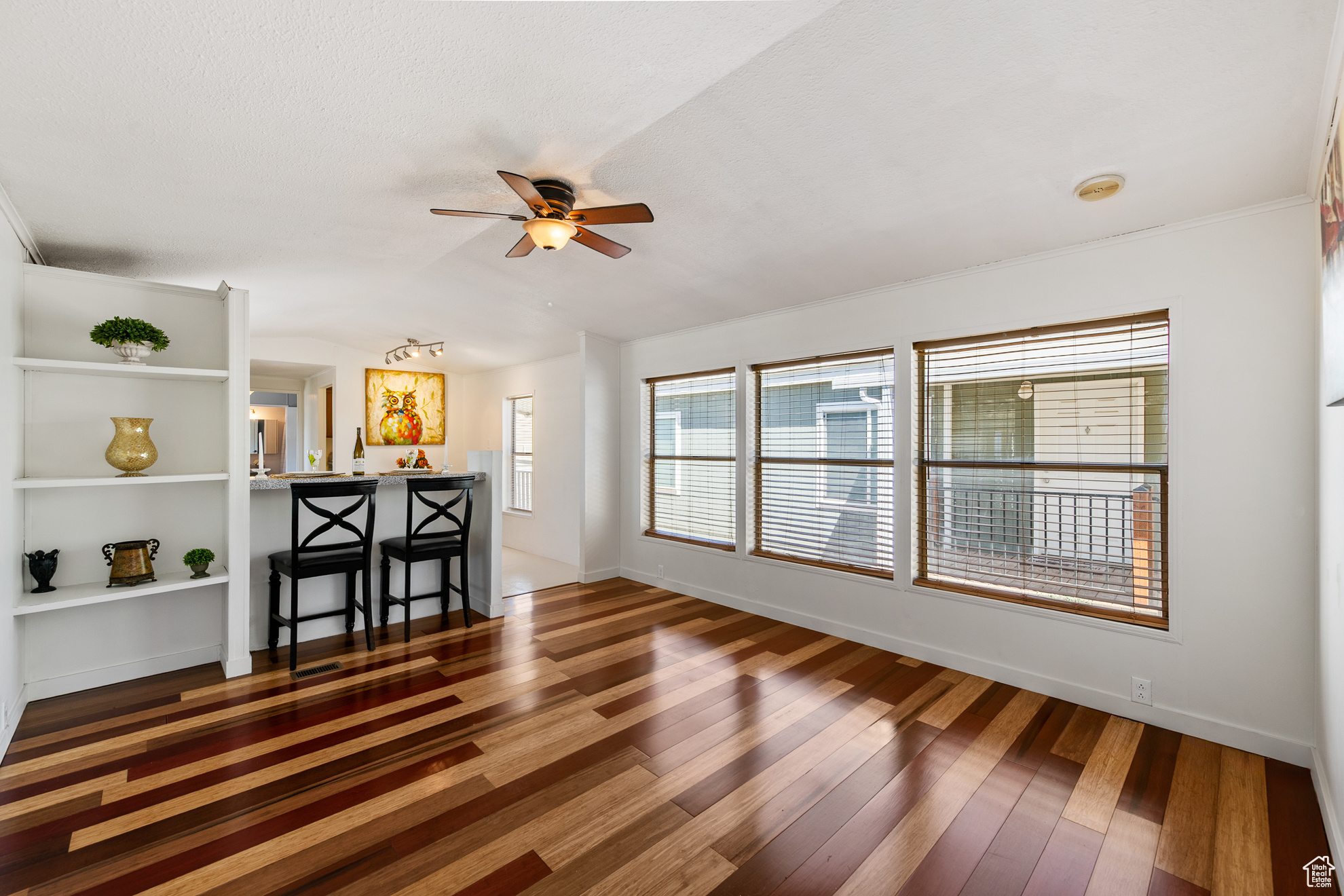 COTTONWOOD COVES - Residential