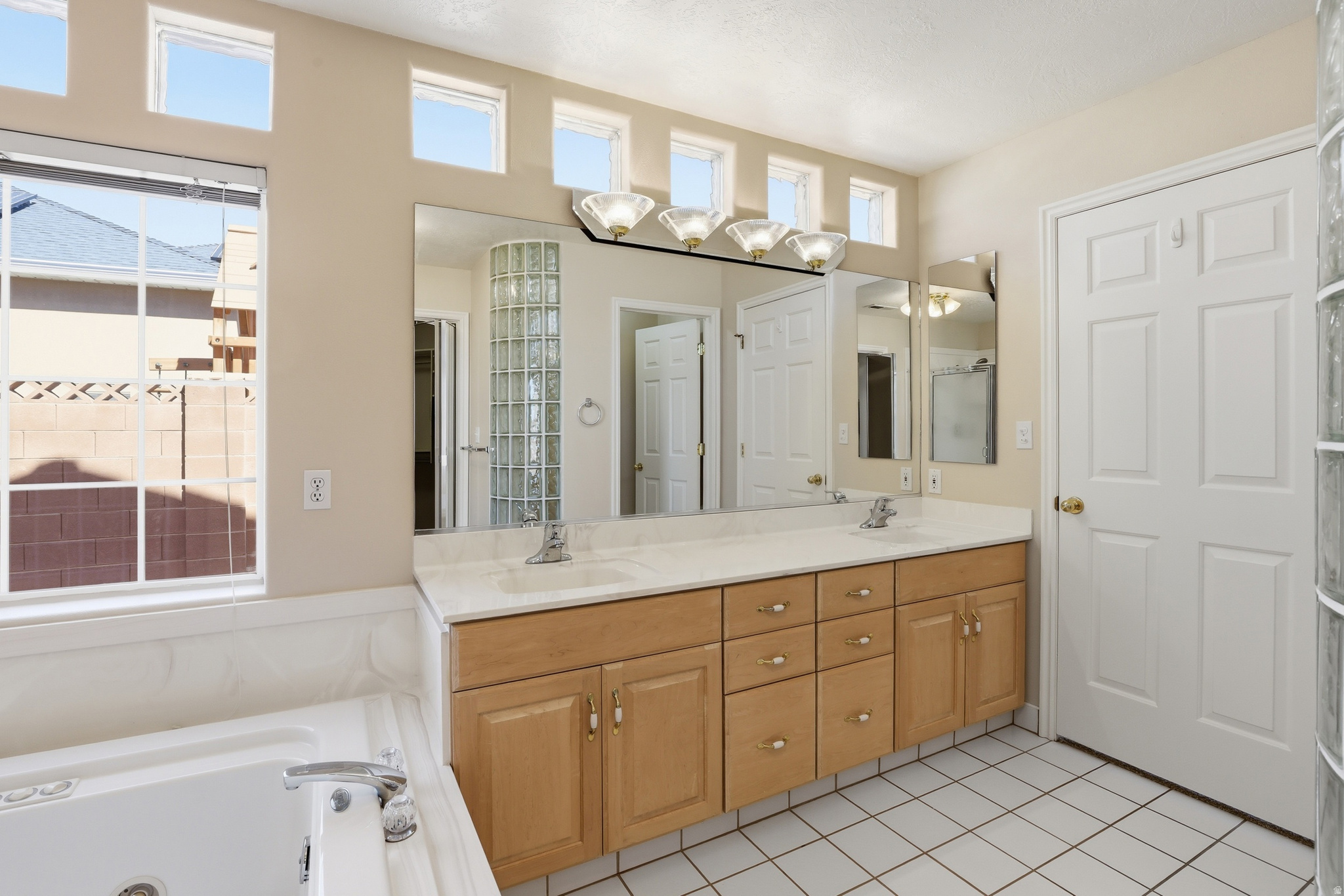 MESA HILLS SUB - Residential