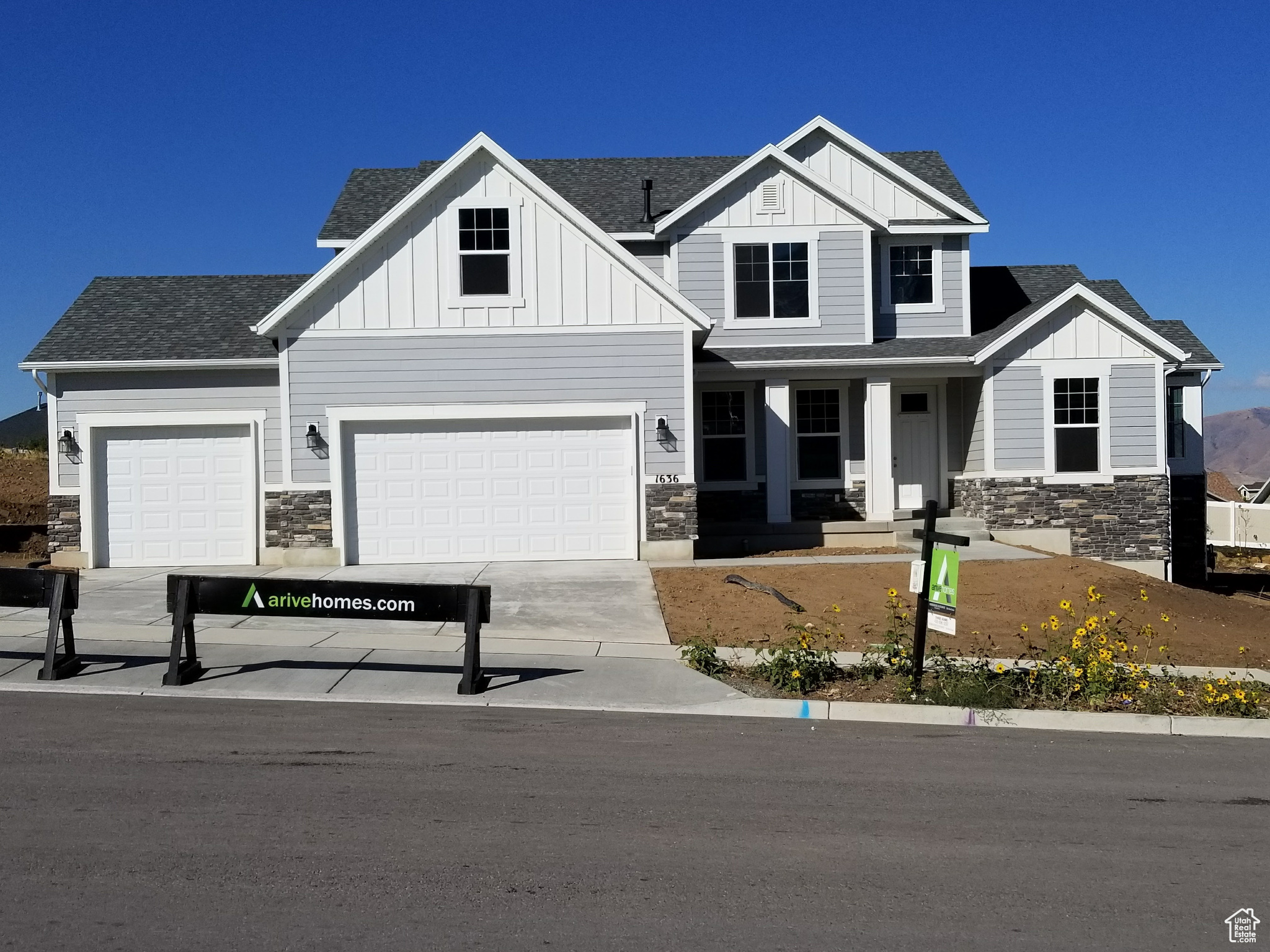 277 E Luna Cir #1, Salem, Utah image 1