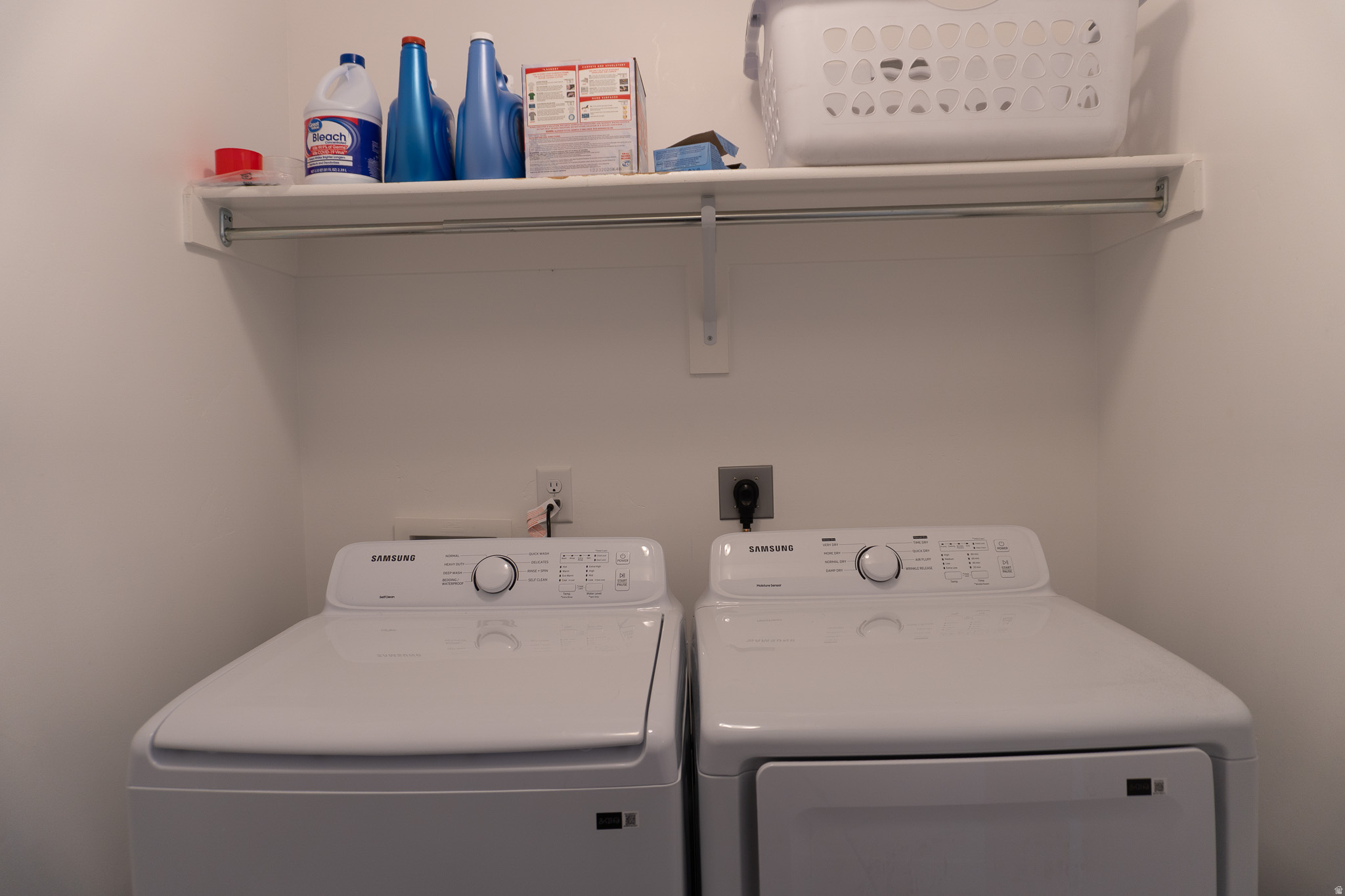 SKY RIDGE - Residential