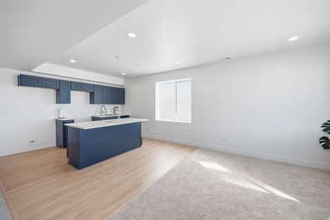 Tiny photo for 93 E EDGECREST LN, North Salt Lake, UT 84054 (MLS # 2137192)