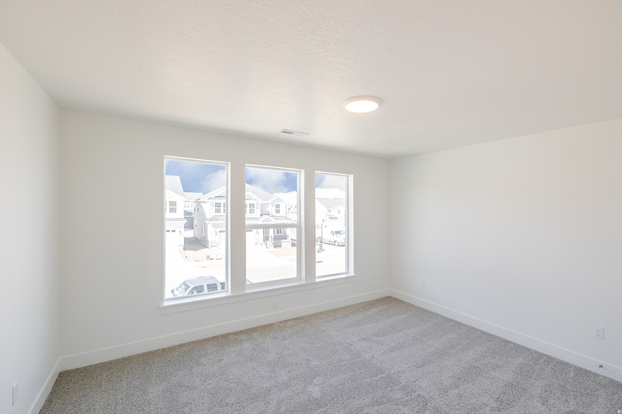 RIVER POINT - Residential