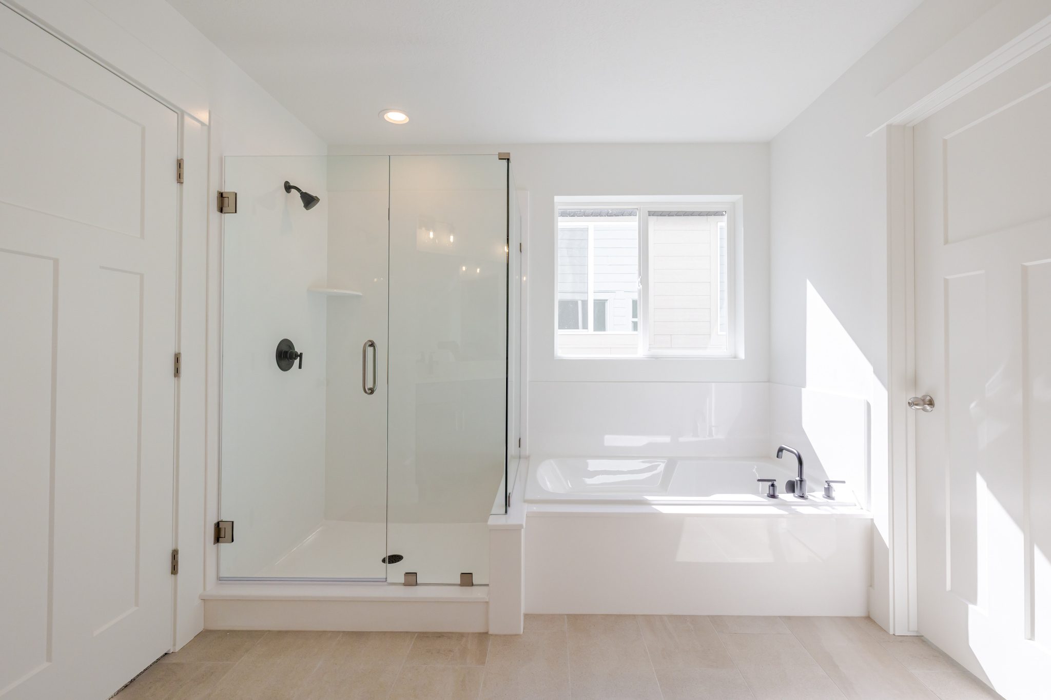 RIVER POINT - Residential