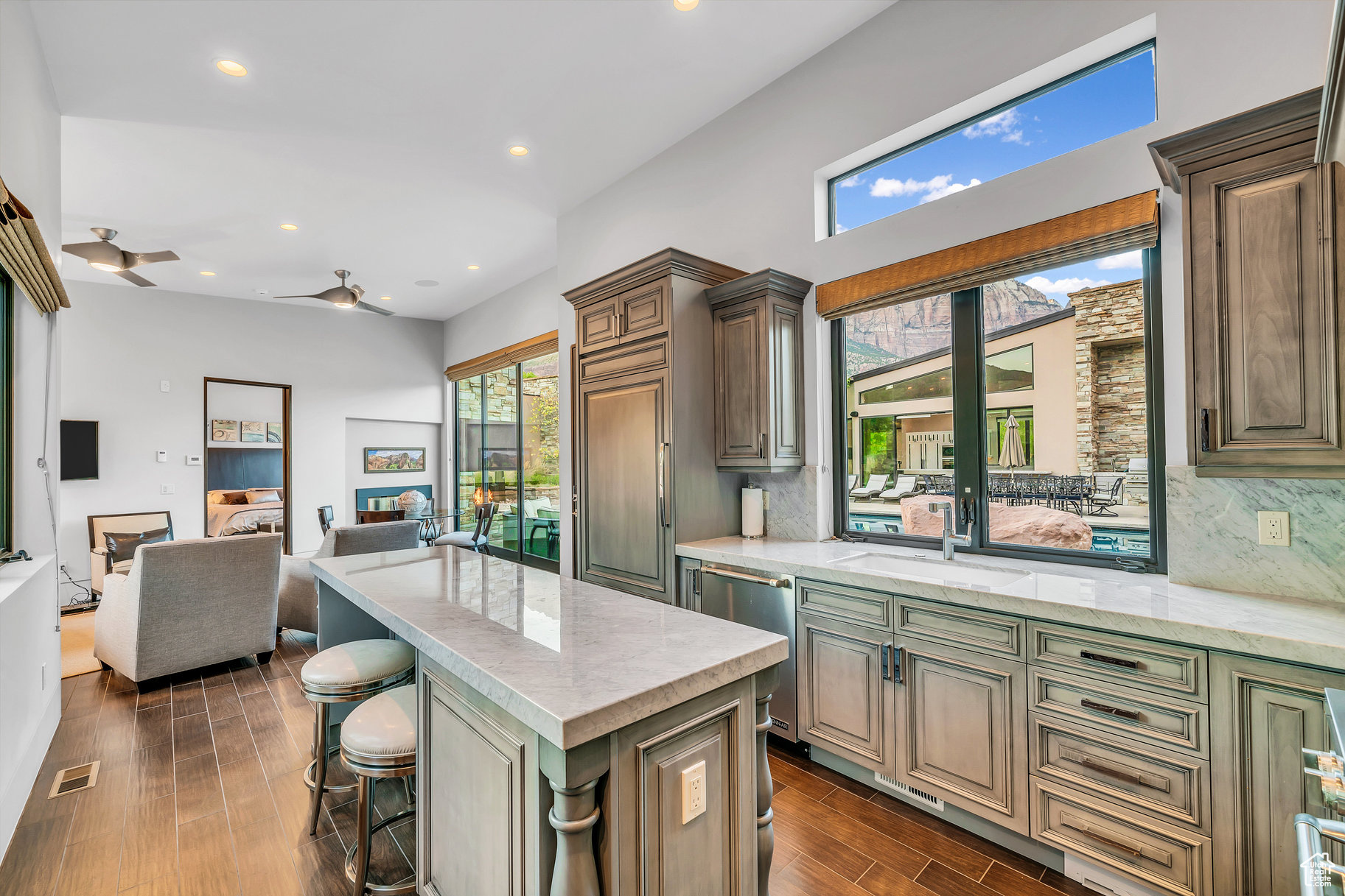 CANYON SPRINGS ESTAT - Residential