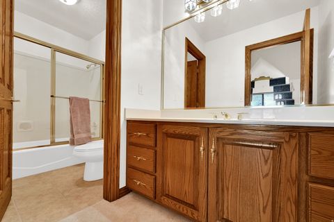 Tiny photo for 1085 E WINDSOR DR, Provo, UT 84604 (MLS # 2127686)