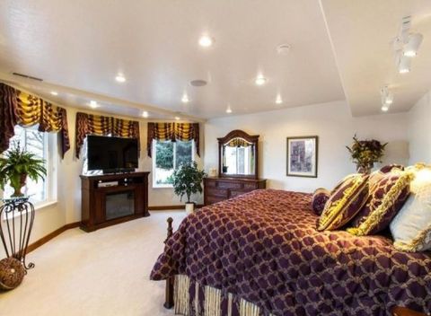 Tiny photo for 1085 E WINDSOR DR, Provo, UT 84604 (MLS # 2127686)