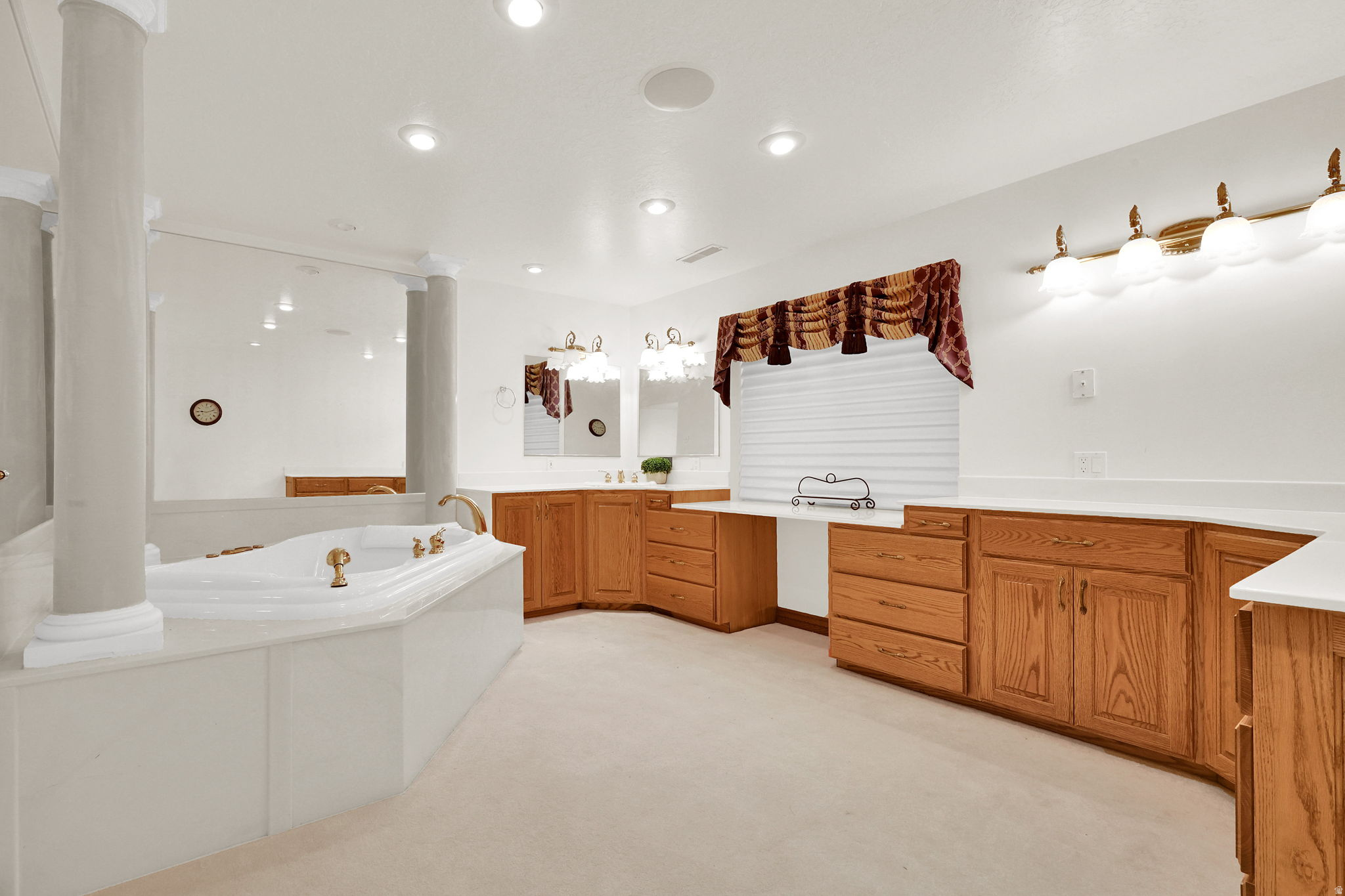 SHERWOOD HILLS - Residential