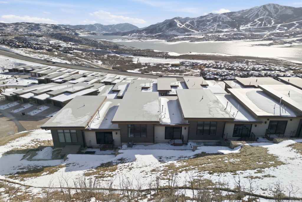 Photo of 11786 N APEX WAY, Hideout, UT 84036 (MLS # 2139276)