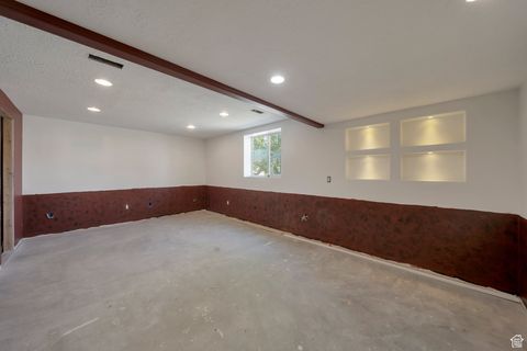 Tiny photo for 201 E 660 S, Willard, UT 84340 (MLS # 2094751)