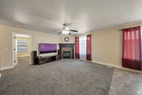 Tiny photo for 201 E 660 S, Willard, UT 84340 (MLS # 2094751)