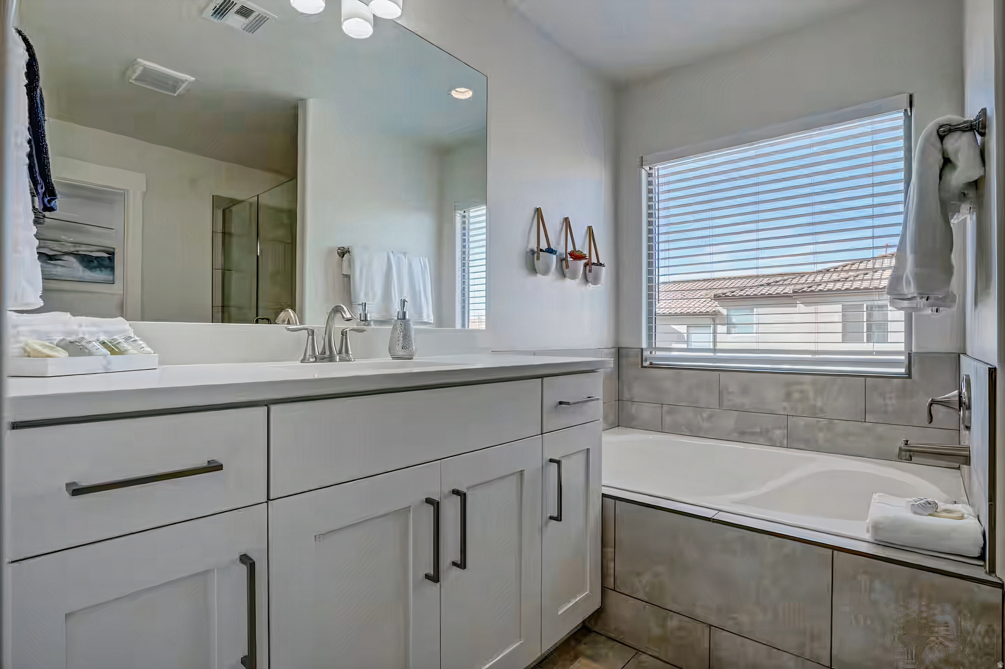 VIDA SOL VACATION TOWNHOMES - Residential