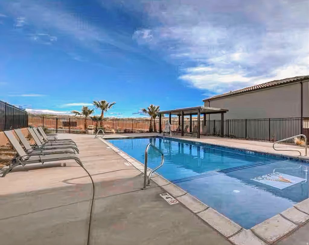 Photo of 553 N VENTURA LN, Washington, UT 84780 (MLS # 2136831)