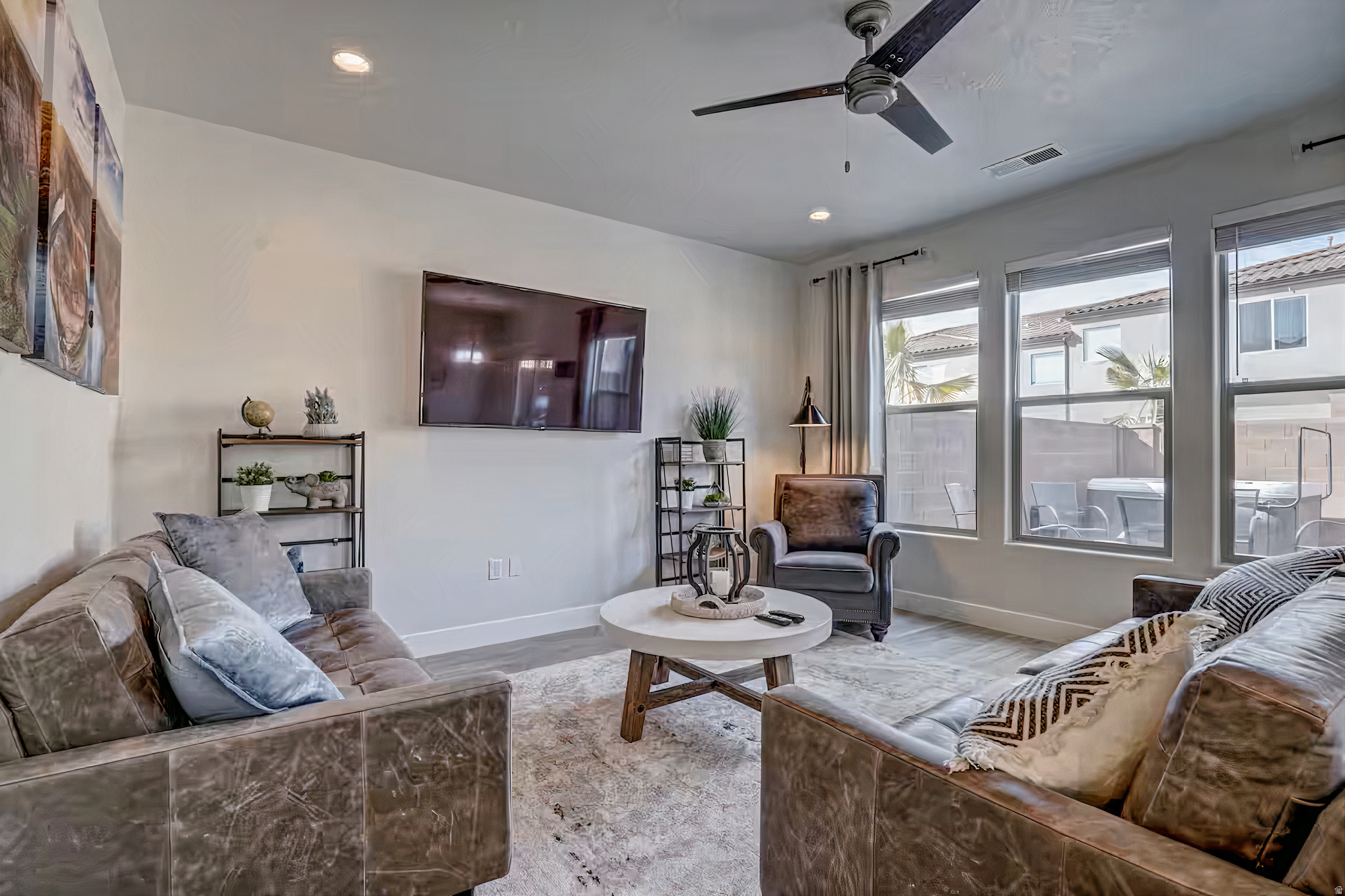 VIDA SOL VACATION TOWNHOMES - Residential