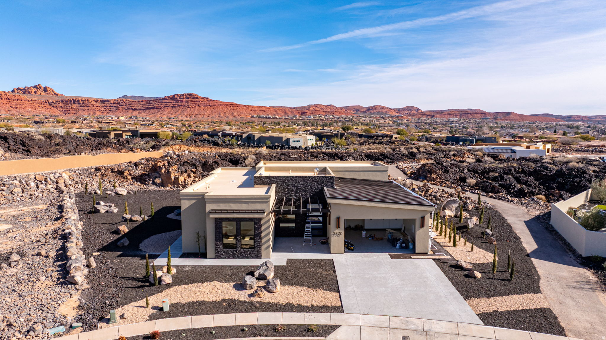 POINTS AT SNOW CANYON - Residential