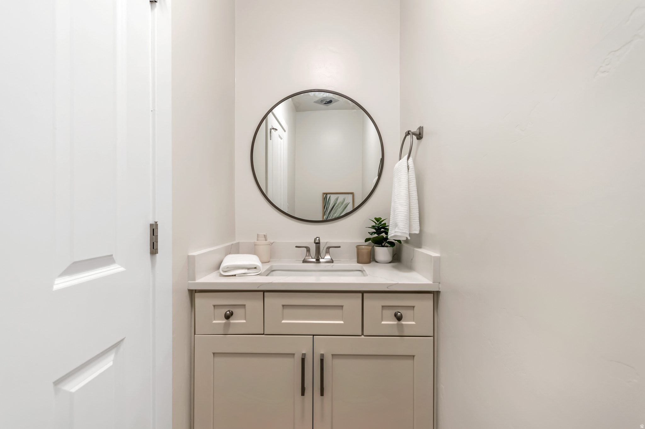 HEUGLY ACRES - Residential