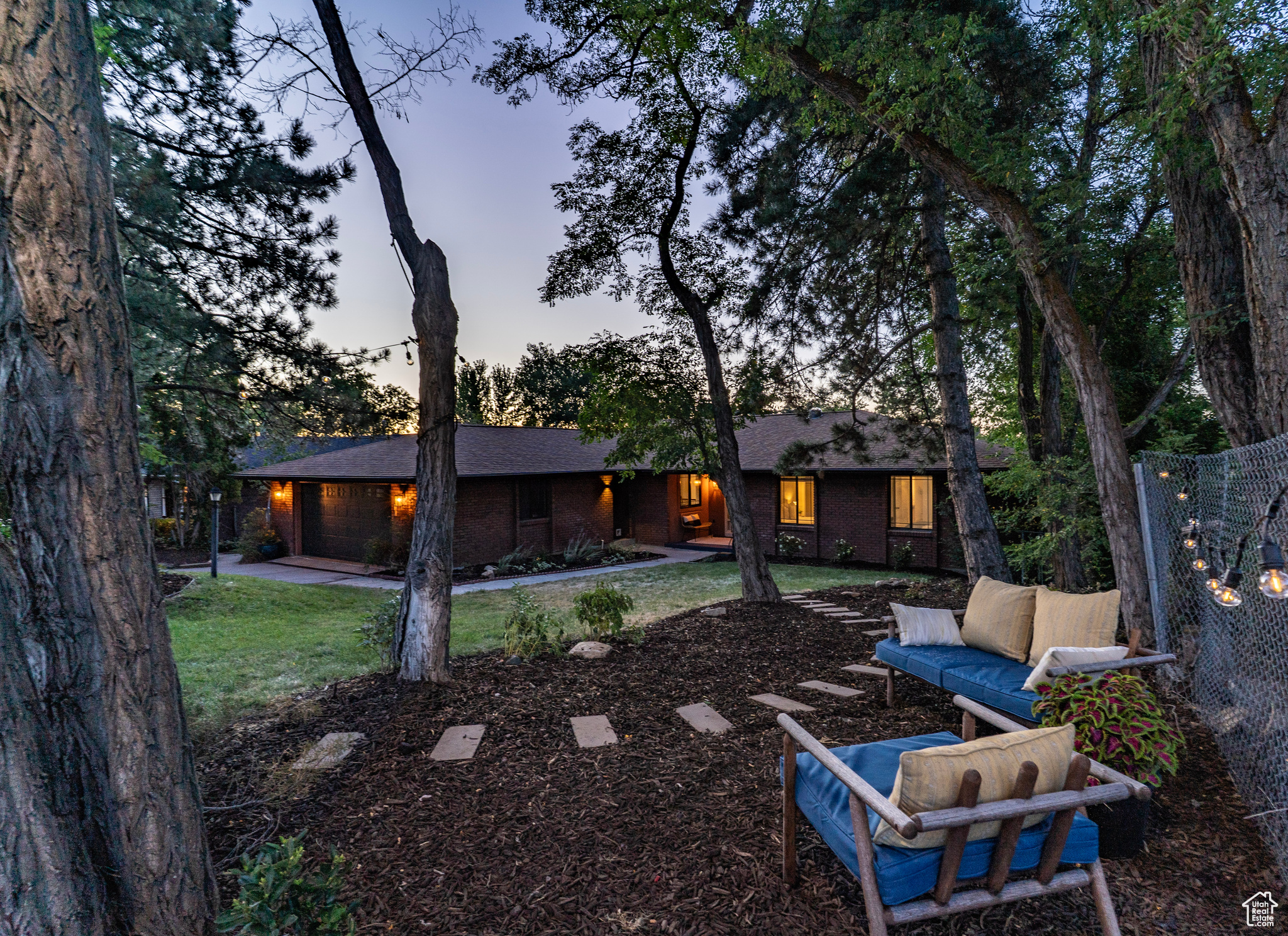 EASTWOOD - Residential