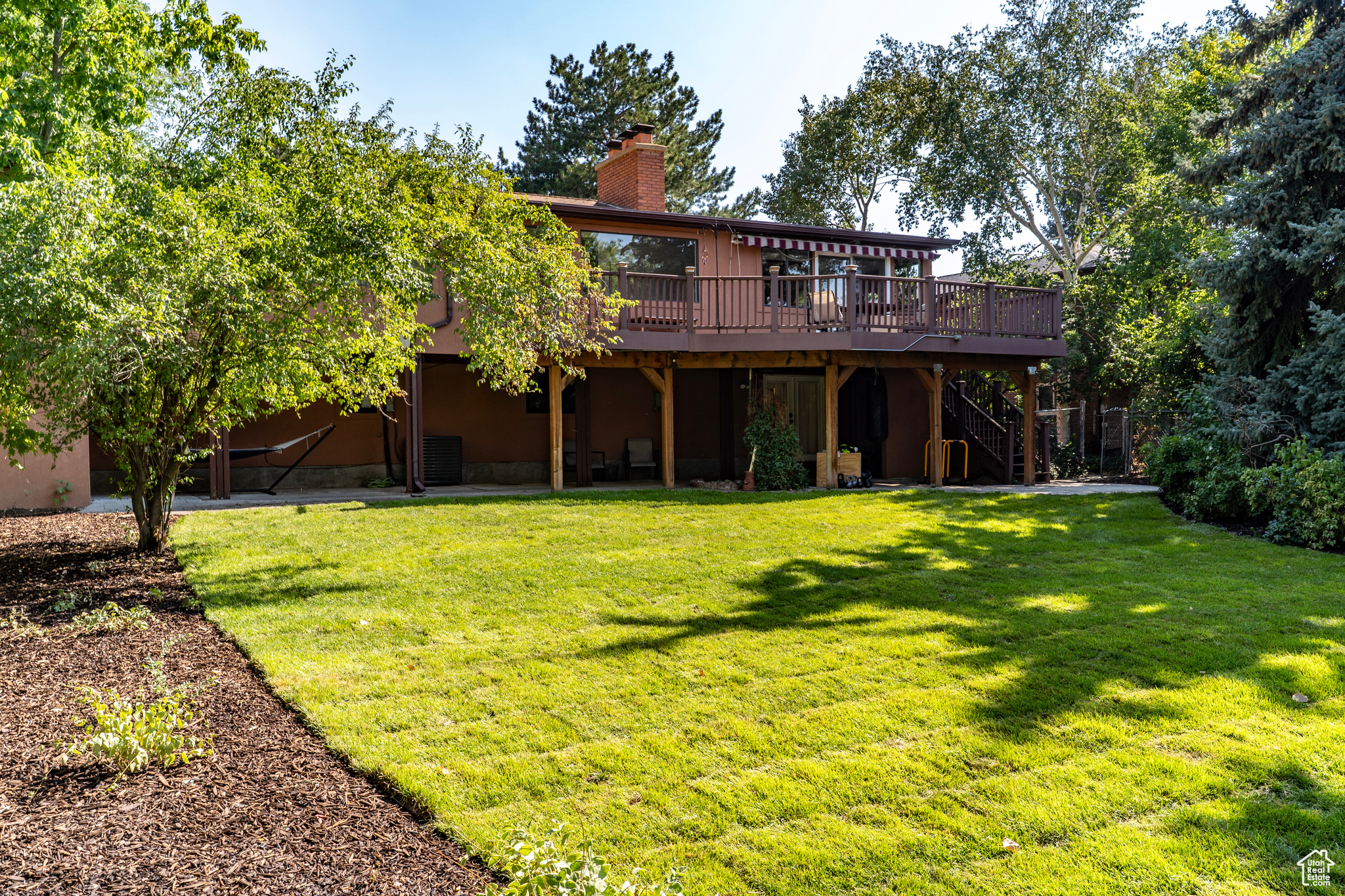 EASTWOOD - Residential