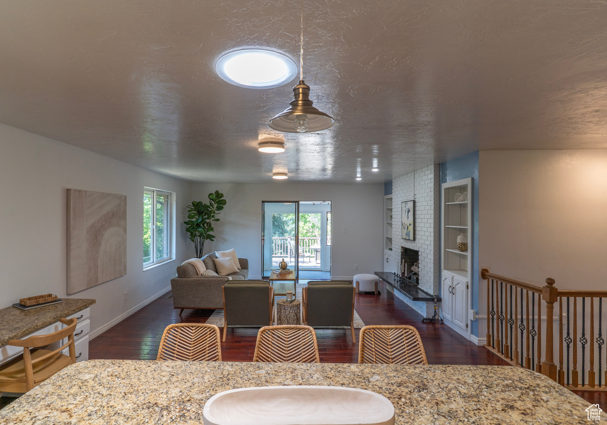 EASTWOOD - Residential