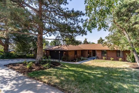 2495 E GRANITE HILLS CIR Sandy UT 84092