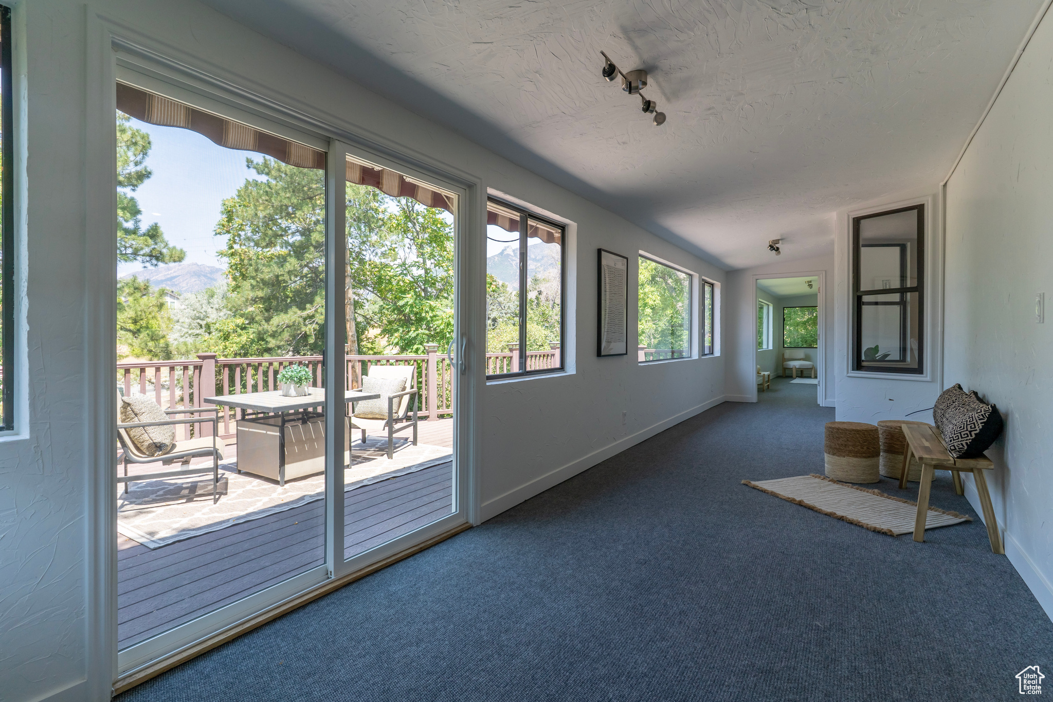 EASTWOOD - Residential