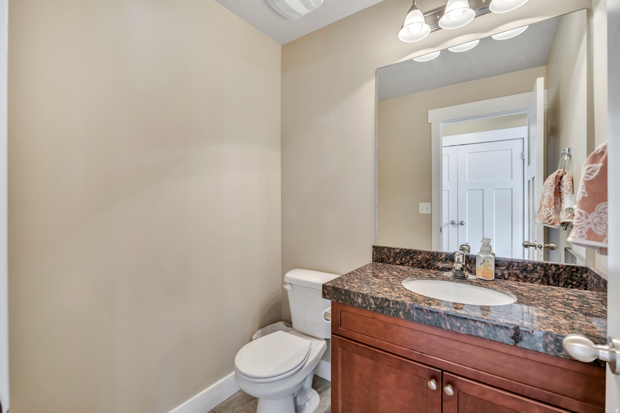 VILLAGES AT WINCHESTER - Residential