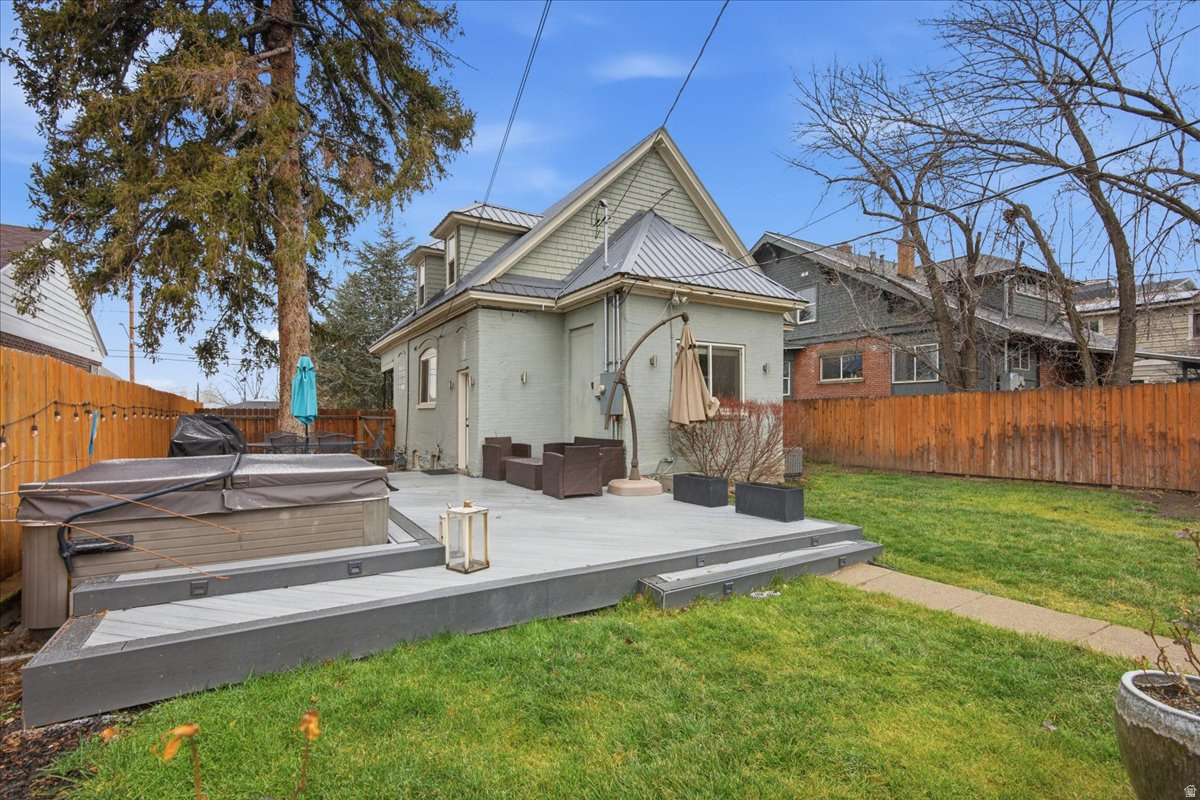 FRUITVALE - Residential