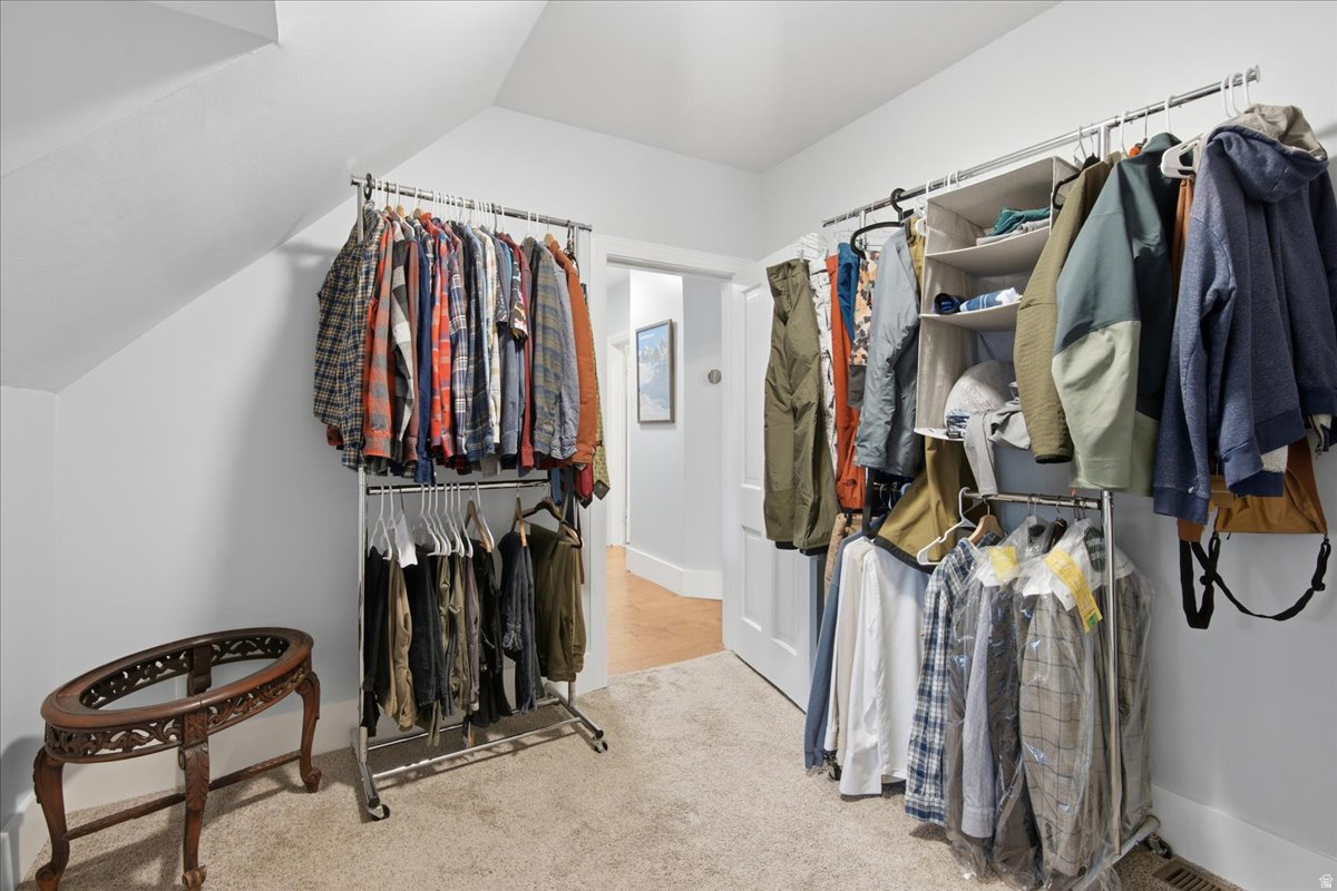 FRUITVALE - Residential