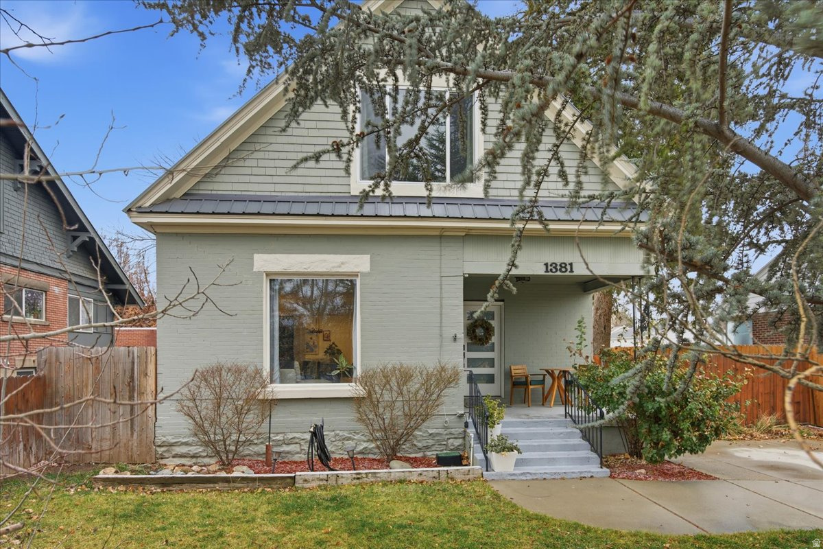 FRUITVALE - Residential