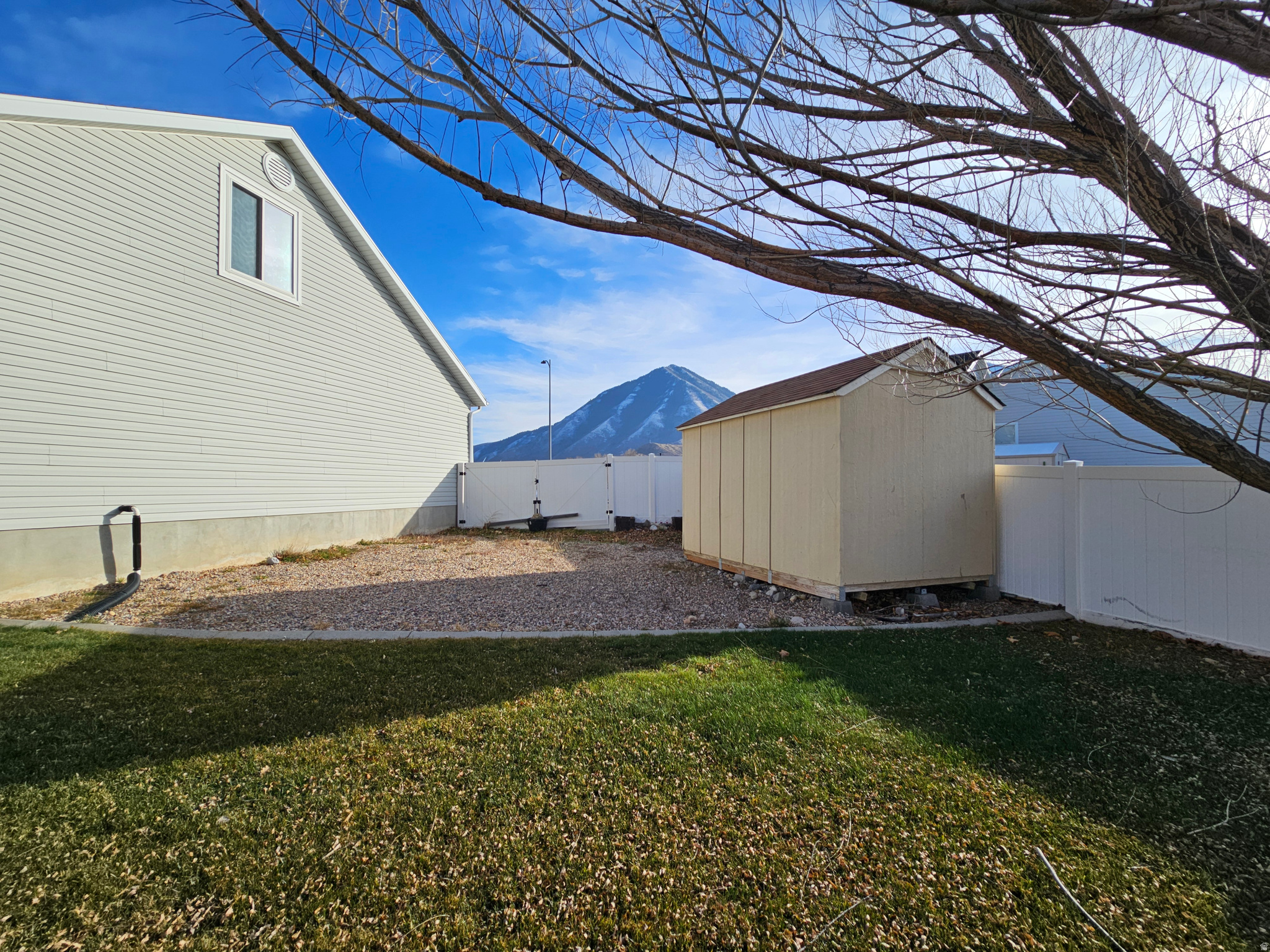 CANYON CREST - Residential