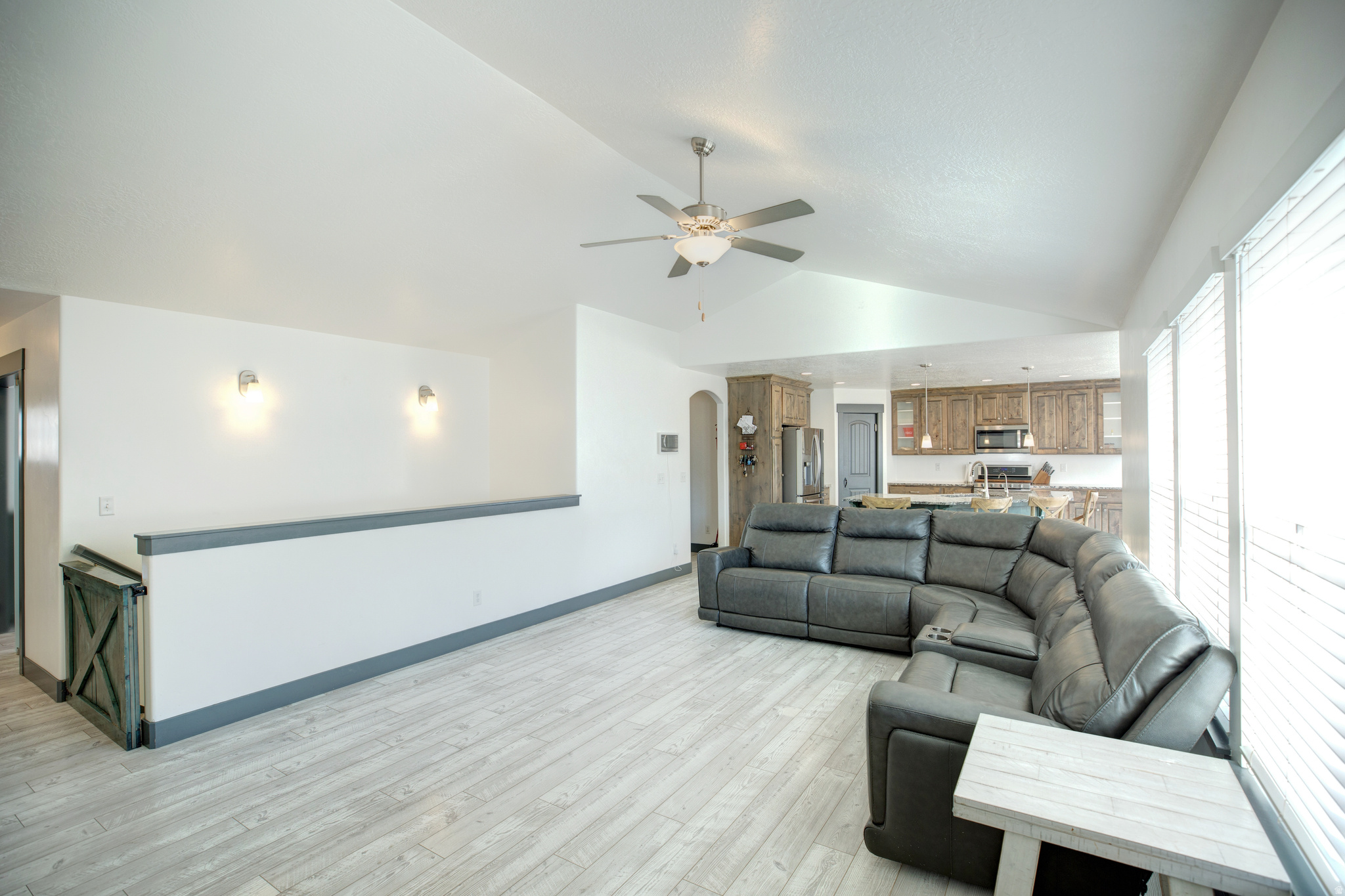 MOUNT LOAFER MEADOWS - Residential