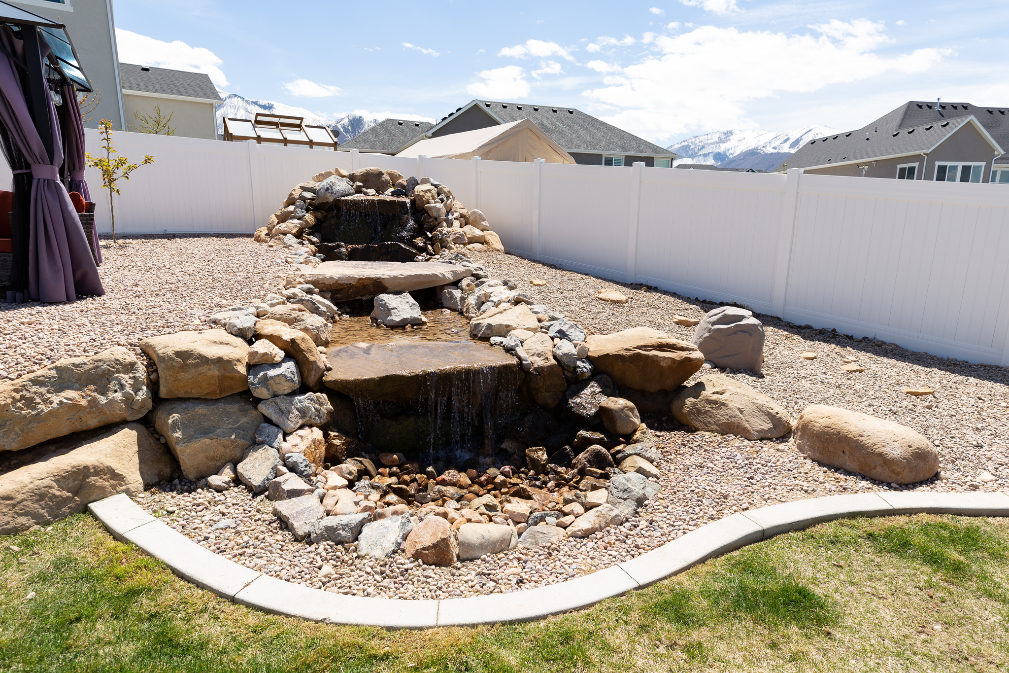 MOUNT LOAFER MEADOWS - Residential