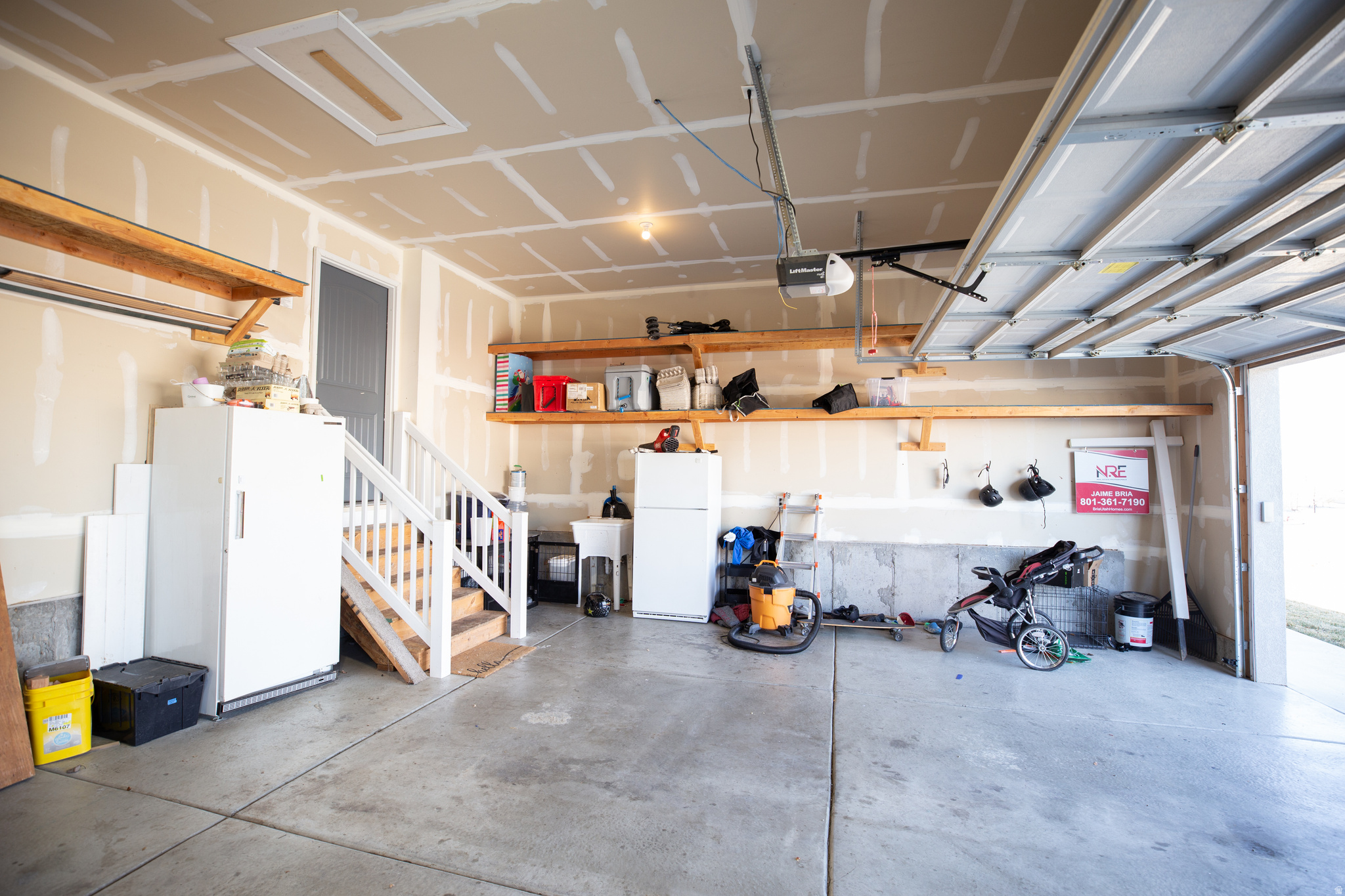 MOUNT LOAFER MEADOWS - Residential