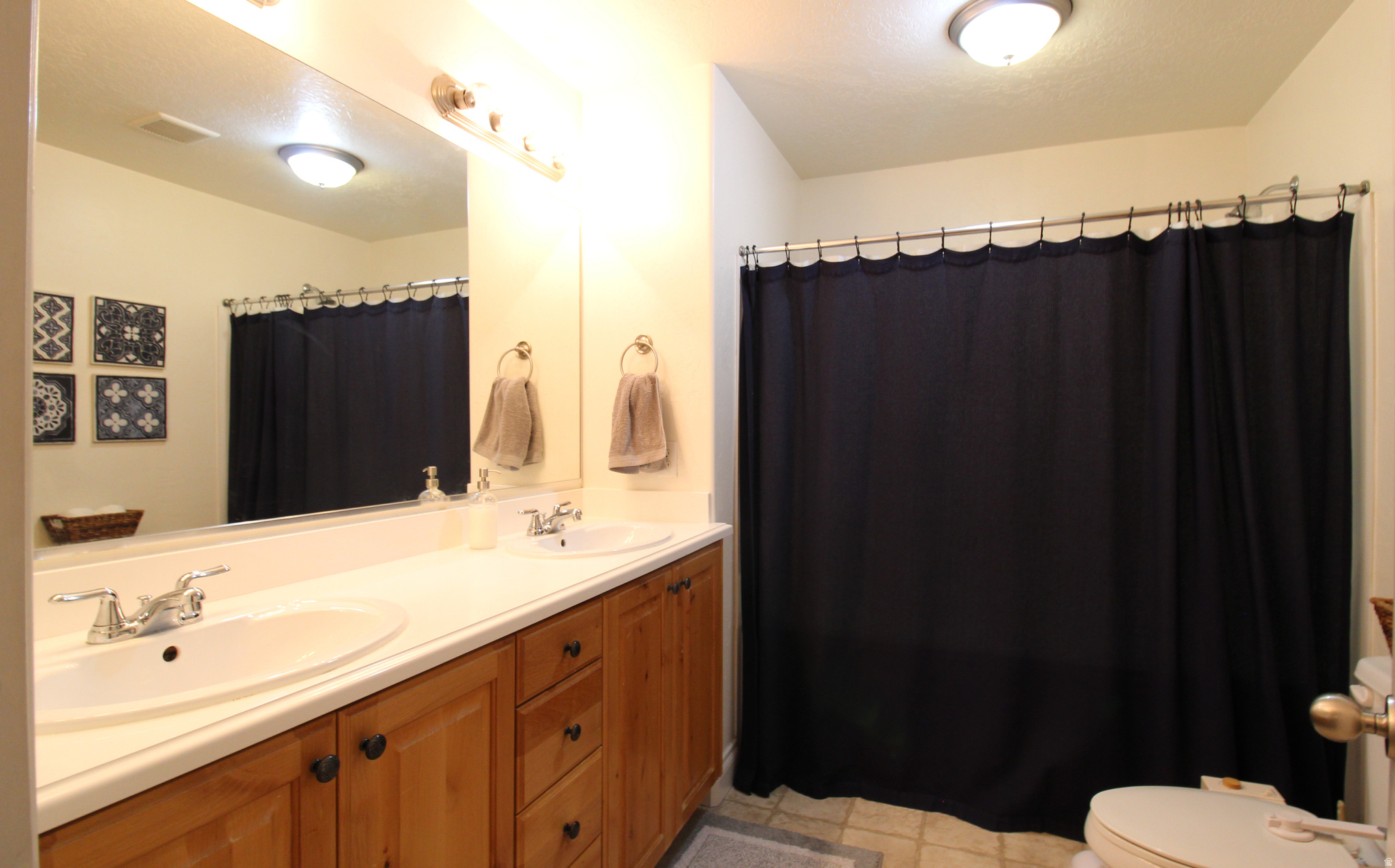 SOMERSET VILLAGE PH3 - Residential Income