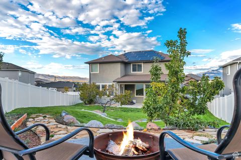 Tiny photo for 541 W MOUNTAIN RIDGE DR, Saratoga Springs, UT 84045 (MLS # 2117342)