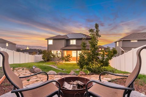 Tiny photo for 541 W MOUNTAIN RIDGE DR, Saratoga Springs, UT 84045 (MLS # 2117342)