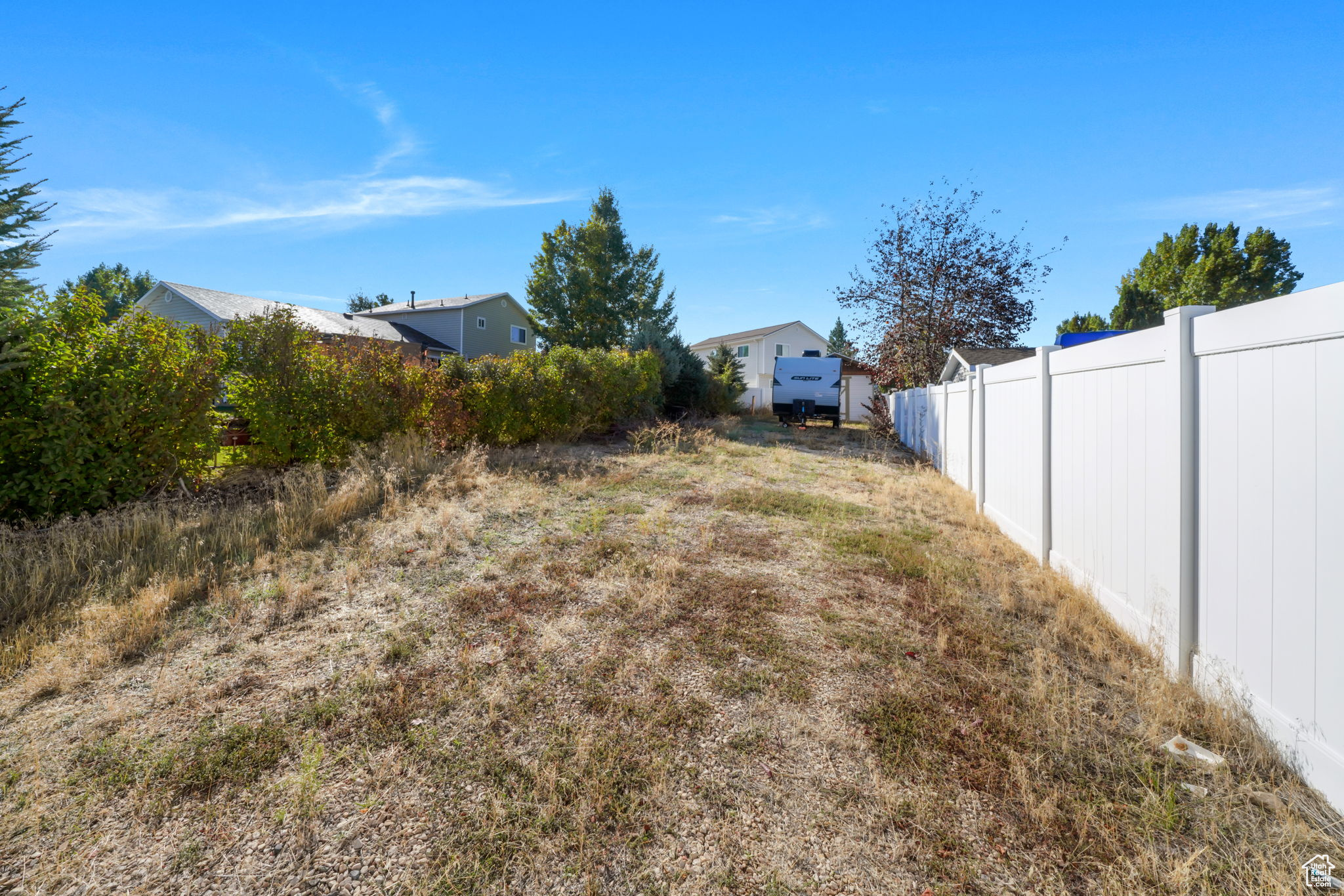 SCHOOL HOUSE ESTATES - Residential