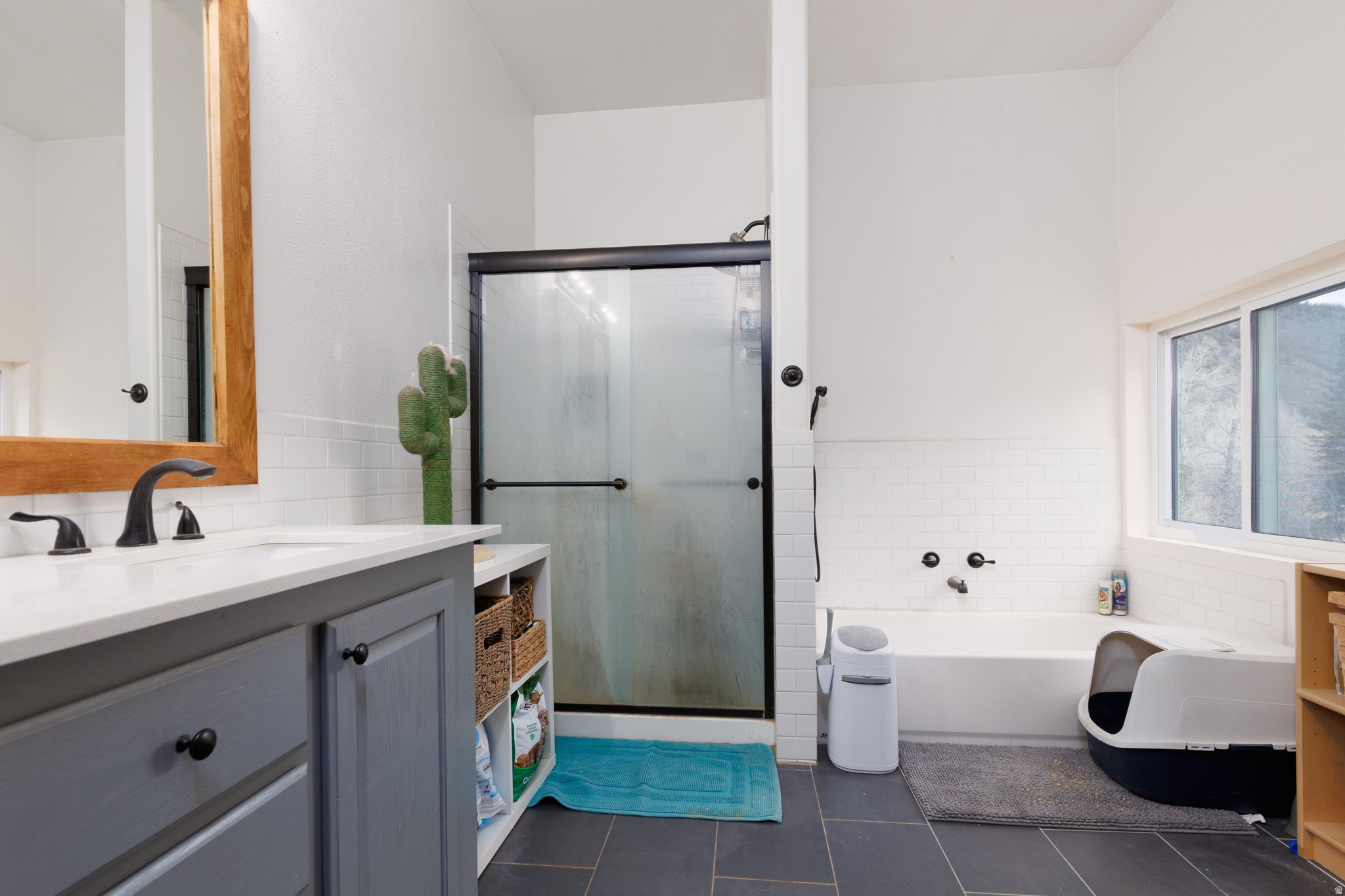 SAMAK HILLS SUBDIVISION - Residential