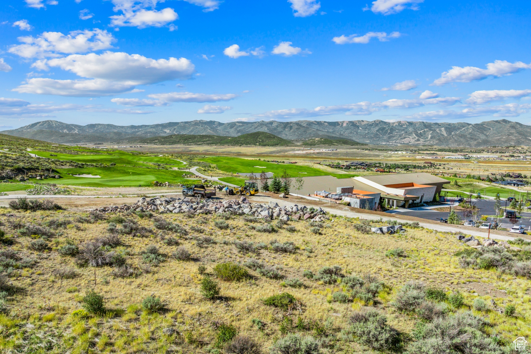 PROMONTORY SAGE HILLS ESTATES - Residential