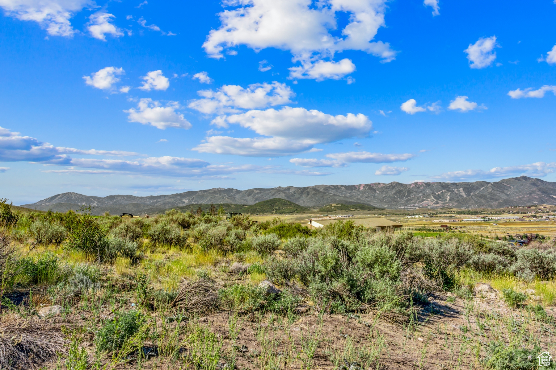 PROMONTORY SAGE HILLS ESTATES - Residential